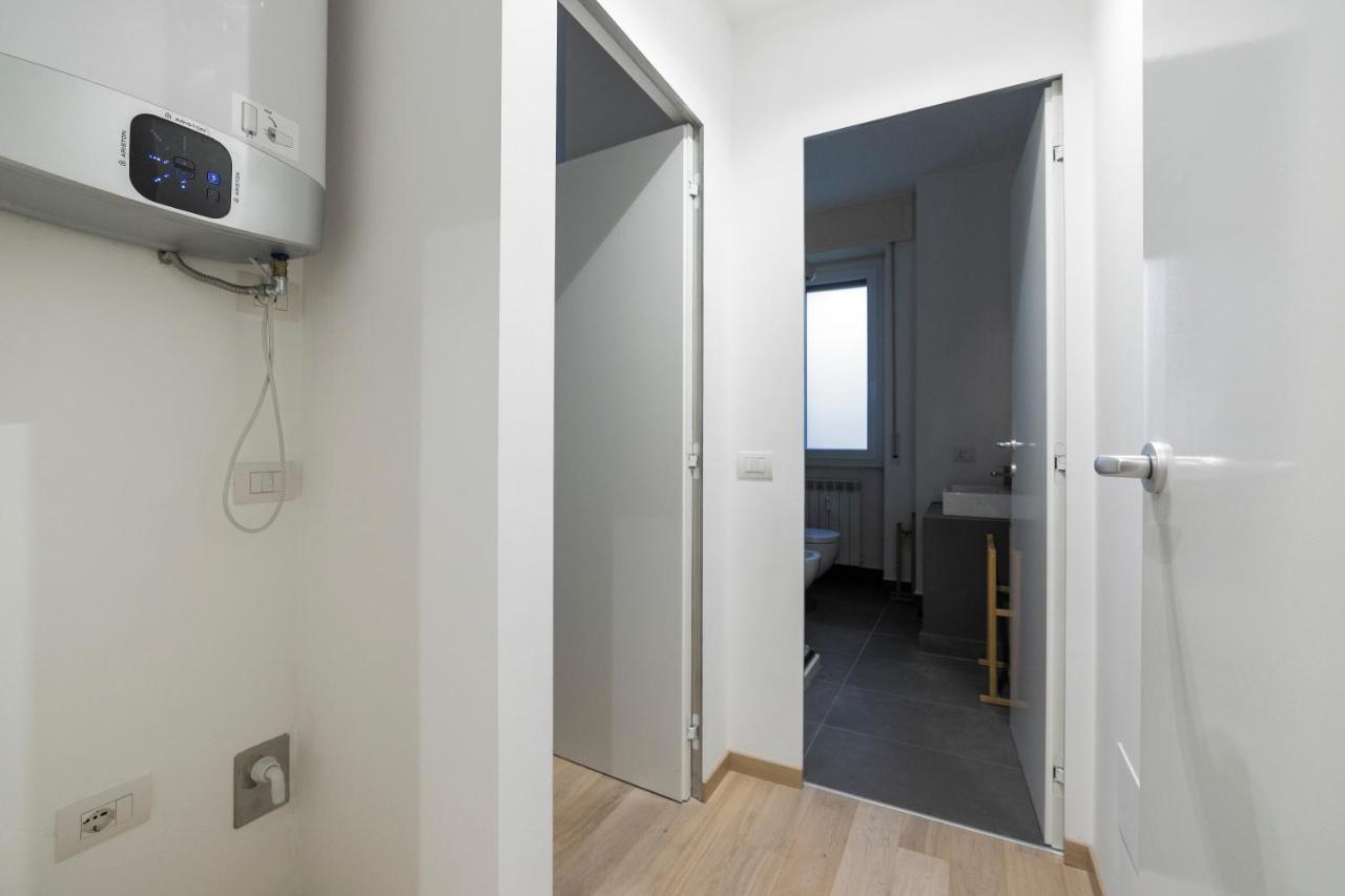 Milano Cosy Apt With Balcony! Esterno foto